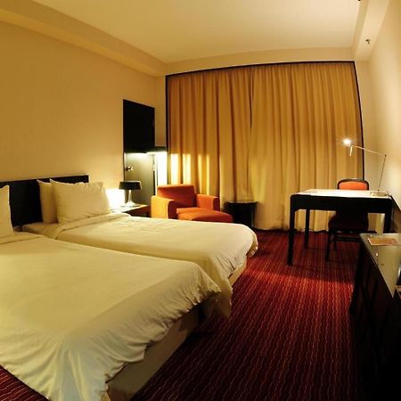 Tanahmas The Sibu Hotel Exterior photo