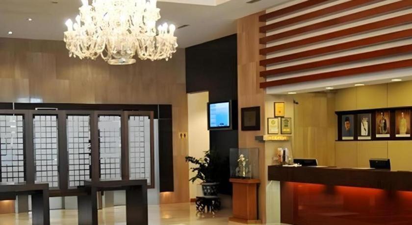 Tanahmas The Sibu Hotel Exterior photo