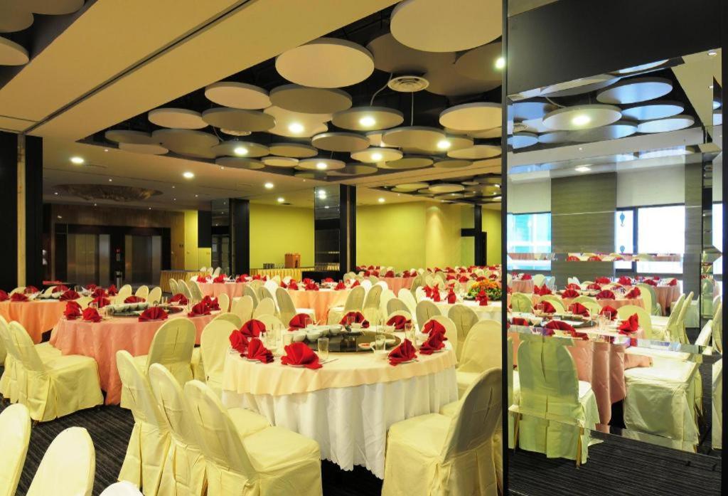 Tanahmas The Sibu Hotel Exterior photo